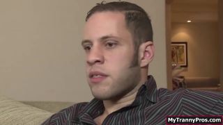 Gay Hunks Ts Babysitter Blowing N Analed By Boss Male Pole RandomChat - 1