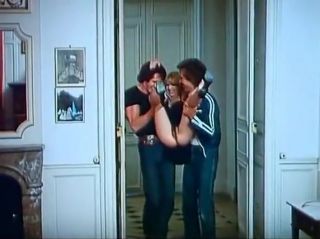 Petite Teen Bordel Pour Femmes (1983) Marylin Jess and Joey Silvera Camster - 1